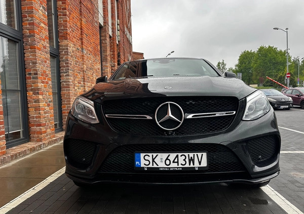 Mercedes-Benz GLE cena 195900 przebieg: 143000, rok produkcji 2017 z Jędrzejów małe 352